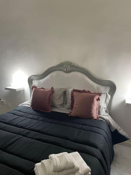 Emyesabi Apartment Napoli Bagian luar foto